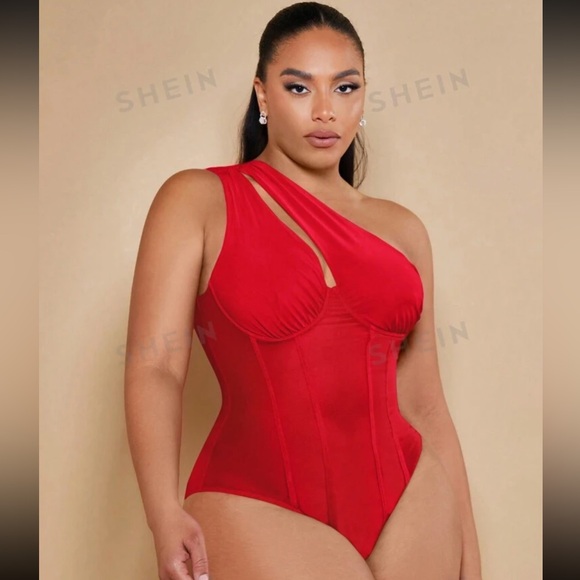 FWP SHEIN one shoulder plus size bodysuit - Picture 4 of 4